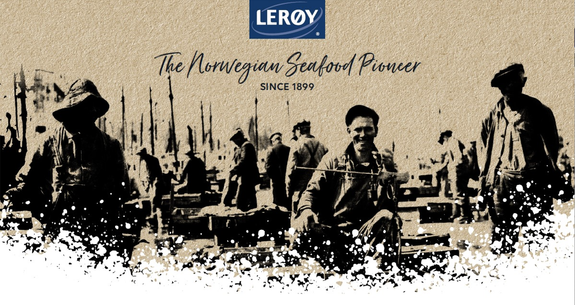 Childen standing together smiling